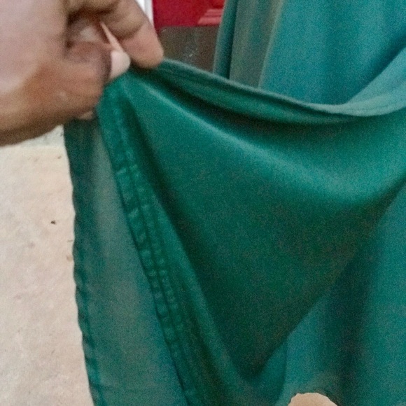 Dark Green crossover dress with light pink ribbon. - Picture 5 of 5